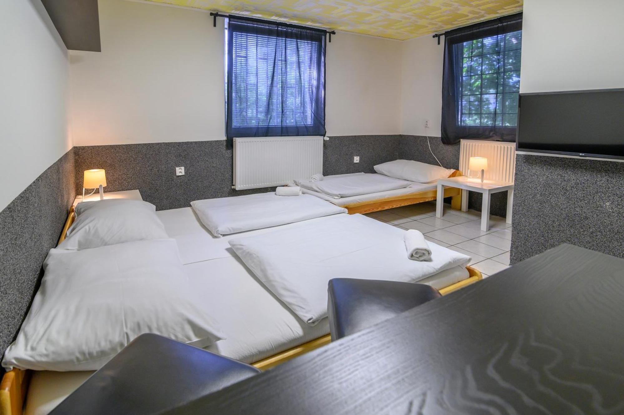 Hostel Seven Praag Buitenkant foto