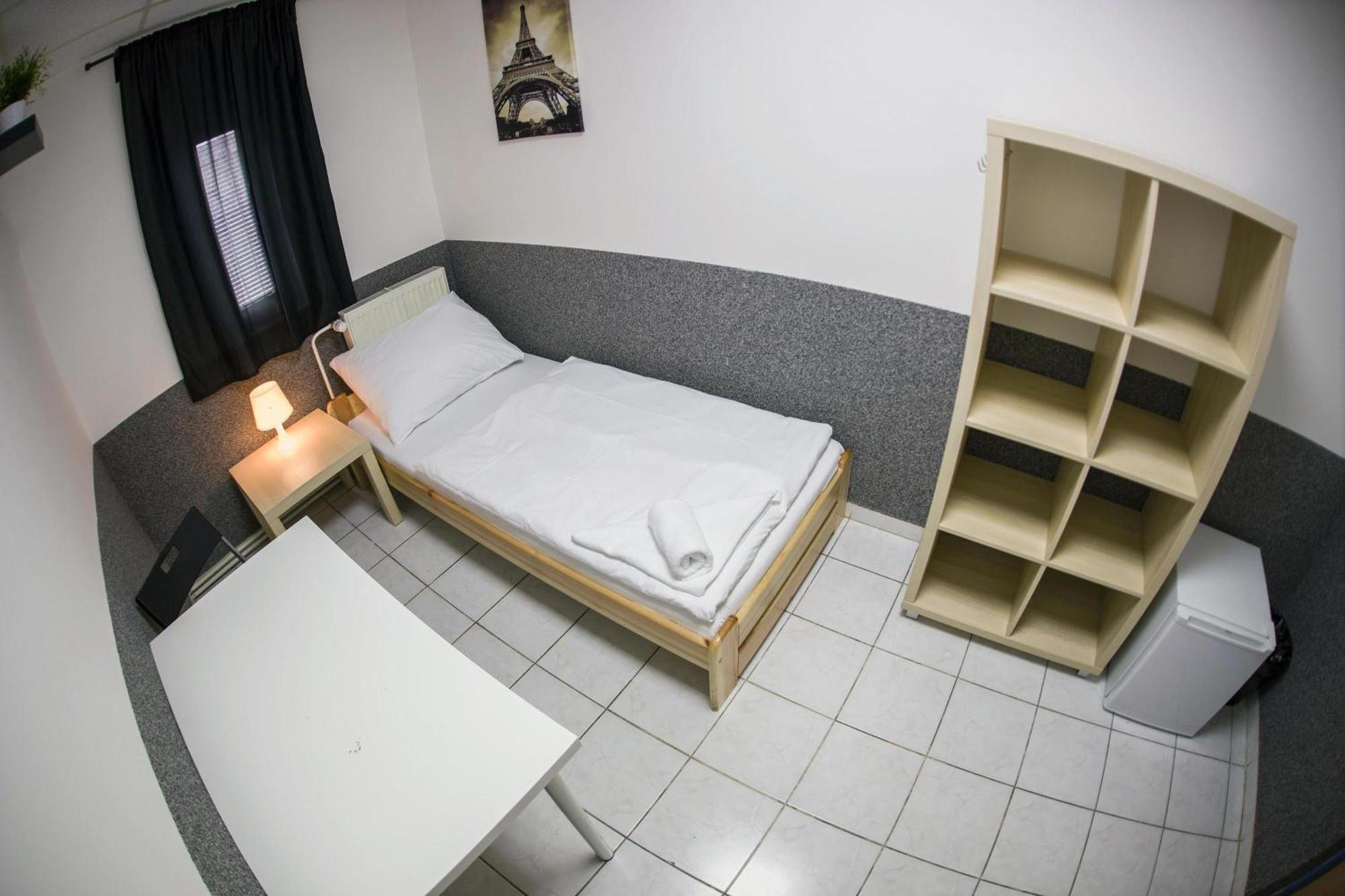 Hostel Seven Praag Buitenkant foto